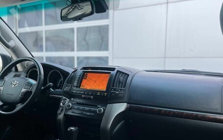 Toyota Land Cruiser 200, 2011 год, 3 670 000 рублей, 11 фотография