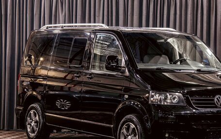 Volkswagen Caravelle T5, 2007 год, 1 195 000 рублей, 7 фотография