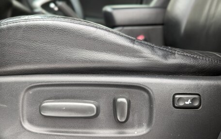 Toyota RAV4, 2010 год, 1 399 999 рублей, 20 фотография