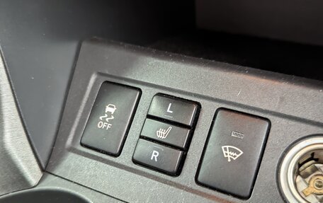 Toyota RAV4, 2010 год, 1 399 999 рублей, 18 фотография