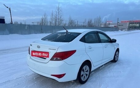 Hyundai Solaris II рестайлинг, 2014 год, 855 000 рублей, 2 фотография