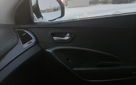 Hyundai Santa Fe III рестайлинг, 2015 год, 2 100 000 рублей, 4 фотография