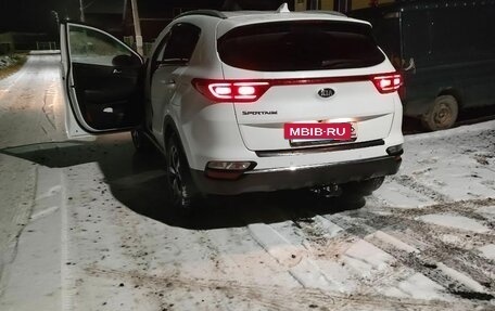 KIA Sportage IV рестайлинг, 2019 год, 2 280 000 рублей, 21 фотография