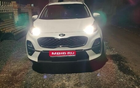 KIA Sportage IV рестайлинг, 2019 год, 2 280 000 рублей, 25 фотография