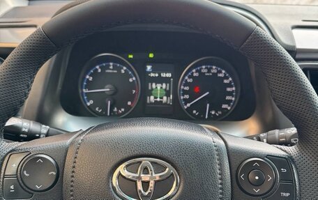 Toyota RAV4, 2016 год, 1 950 000 рублей, 18 фотография