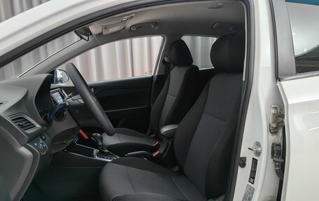 Hyundai Solaris II рестайлинг, 2019 год, 898 000 рублей, 5 фотография