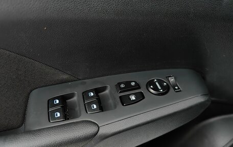 Hyundai Solaris II рестайлинг, 2019 год, 898 000 рублей, 21 фотография