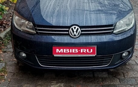 Volkswagen Touran III, 2011 год, 1 150 000 рублей, 1 фотография