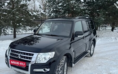 Mitsubishi Pajero IV, 2015 год, 2 500 000 рублей, 1 фотография