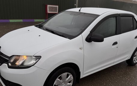 Renault Logan II, 2015 год, 699 000 рублей, 11 фотография