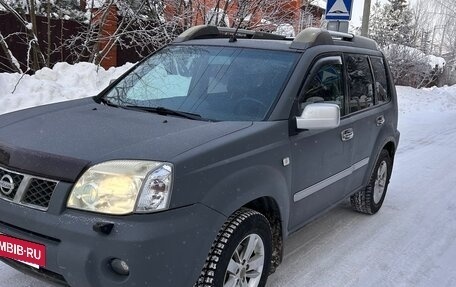Nissan X-Trail, 2005 год, 620 000 рублей, 2 фотография