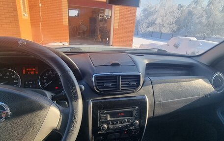 Nissan Terrano III, 2015 год, 1 050 000 рублей, 14 фотография