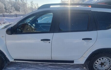 Nissan Terrano III, 2015 год, 1 050 000 рублей, 6 фотография