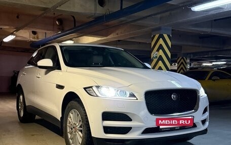 Jaguar F-Pace, 2018 год, 2 550 000 рублей, 11 фотография