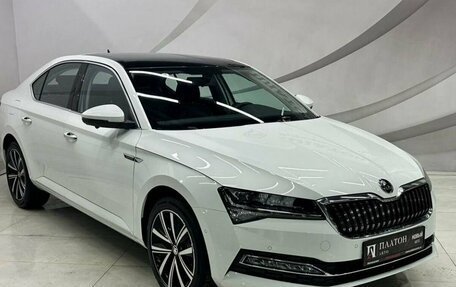 Skoda Superb III рестайлинг, 2025 год, 3 349 000 рублей, 3 фотография
