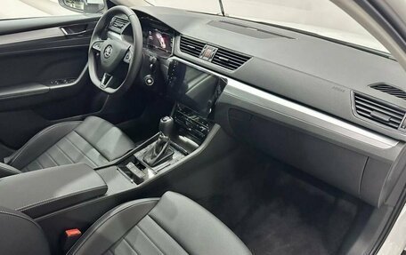 Skoda Superb III рестайлинг, 2025 год, 3 349 000 рублей, 12 фотография