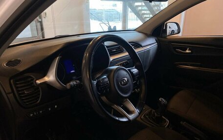 KIA Rio IV, 2021 год, 1 630 000 рублей, 23 фотография