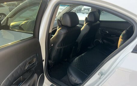 Chevrolet Cruze II, 2011 год, 699 000 рублей, 18 фотография