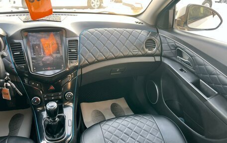 Chevrolet Cruze II, 2011 год, 699 000 рублей, 15 фотография