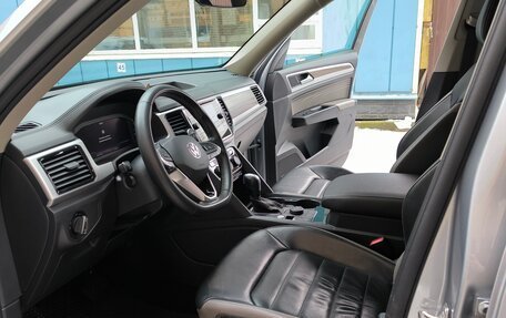 Volkswagen Teramont I, 2021 год, 4 000 000 рублей, 9 фотография