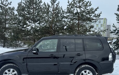 Mitsubishi Pajero IV, 2015 год, 2 500 000 рублей, 2 фотография