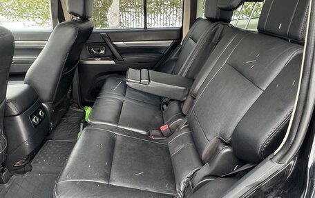 Mitsubishi Pajero IV, 2015 год, 2 500 000 рублей, 17 фотография