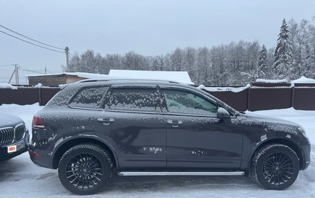 Volkswagen Touareg III, 2010 год, 1 995 000 рублей, 3 фотография