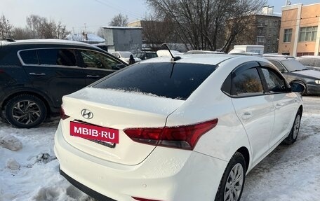 Hyundai Solaris II рестайлинг, 2020 год, 1 350 000 рублей, 4 фотография