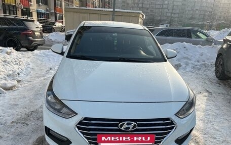 Hyundai Solaris II рестайлинг, 2020 год, 1 350 000 рублей, 3 фотография