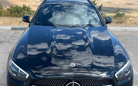 Mercedes-Benz E-Класс, 2021 год, 4 200 000 рублей, 2 фотография