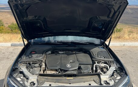 Mercedes-Benz E-Класс, 2021 год, 4 200 000 рублей, 27 фотография