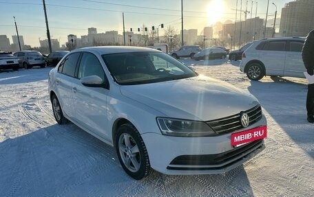 Volkswagen Jetta VI, 2017 год, 1 199 000 рублей, 2 фотография