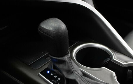 Toyota Camry, 2020 год, 2 399 000 рублей, 18 фотография