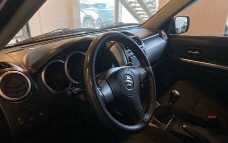 Suzuki Grand Vitara, 2006 год, 710 000 рублей, 19 фотография