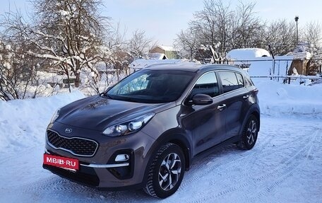 KIA Sportage IV рестайлинг, 2019 год, 2 170 000 рублей, 3 фотография