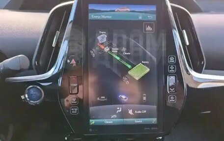 Toyota Prius IV XW50, 2020 год, 2 850 000 рублей, 15 фотография