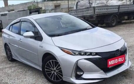 Toyota Prius IV XW50, 2020 год, 2 850 000 рублей, 31 фотография