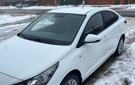 Hyundai Solaris II рестайлинг, 2020 год, 1 390 000 рублей, 3 фотография