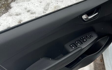 Hyundai Solaris II рестайлинг, 2020 год, 1 390 000 рублей, 6 фотография