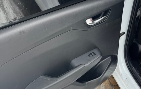 Hyundai Solaris II рестайлинг, 2020 год, 1 390 000 рублей, 10 фотография