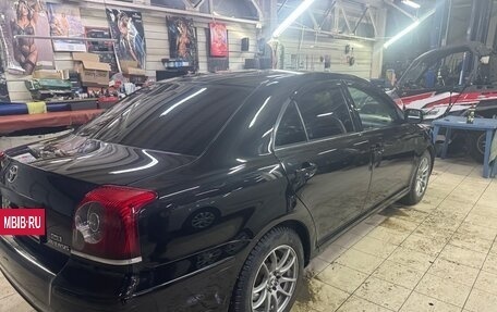 Toyota Avensis III рестайлинг, 2006 год, 780 000 рублей, 4 фотография