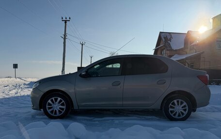 Renault Logan II, 2018 год, 565 000 рублей, 8 фотография