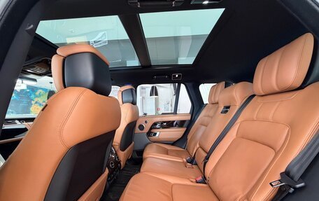 Land Rover Range Rover IV рестайлинг, 2021 год, 8 500 000 рублей, 11 фотография