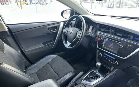 Toyota Auris II, 2013 год, 1 369 000 рублей, 5 фотография