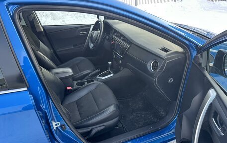 Toyota Auris II, 2013 год, 1 369 000 рублей, 6 фотография