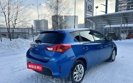 Toyota Auris II, 2013 год, 1 369 000 рублей, 3 фотография