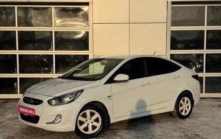 Hyundai Solaris II рестайлинг, 2014 год, 870 000 рублей, 1 фотография