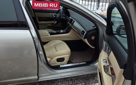 Jaguar XF I рестайлинг, 2014 год, 995 000 рублей, 12 фотография