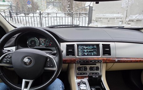 Jaguar XF I рестайлинг, 2014 год, 995 000 рублей, 18 фотография