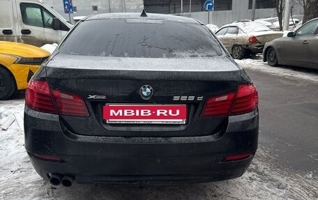 BMW 5 серия, 2013 год, 1 800 000 рублей, 2 фотография